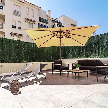 Lcr1- Lovely Ground Floor Apartment, Puerto Banus Apartmán