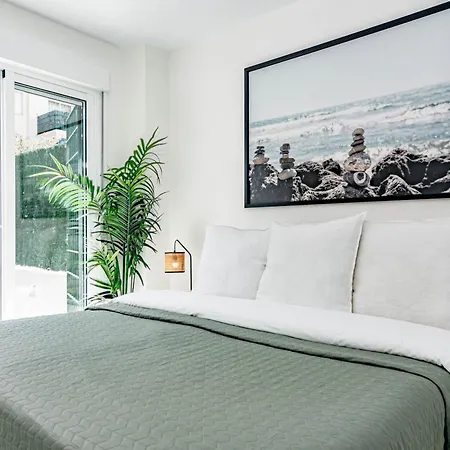 Lcr1- Lovely Ground Floor Apartment, Puerto Banus Apartmán Marbella